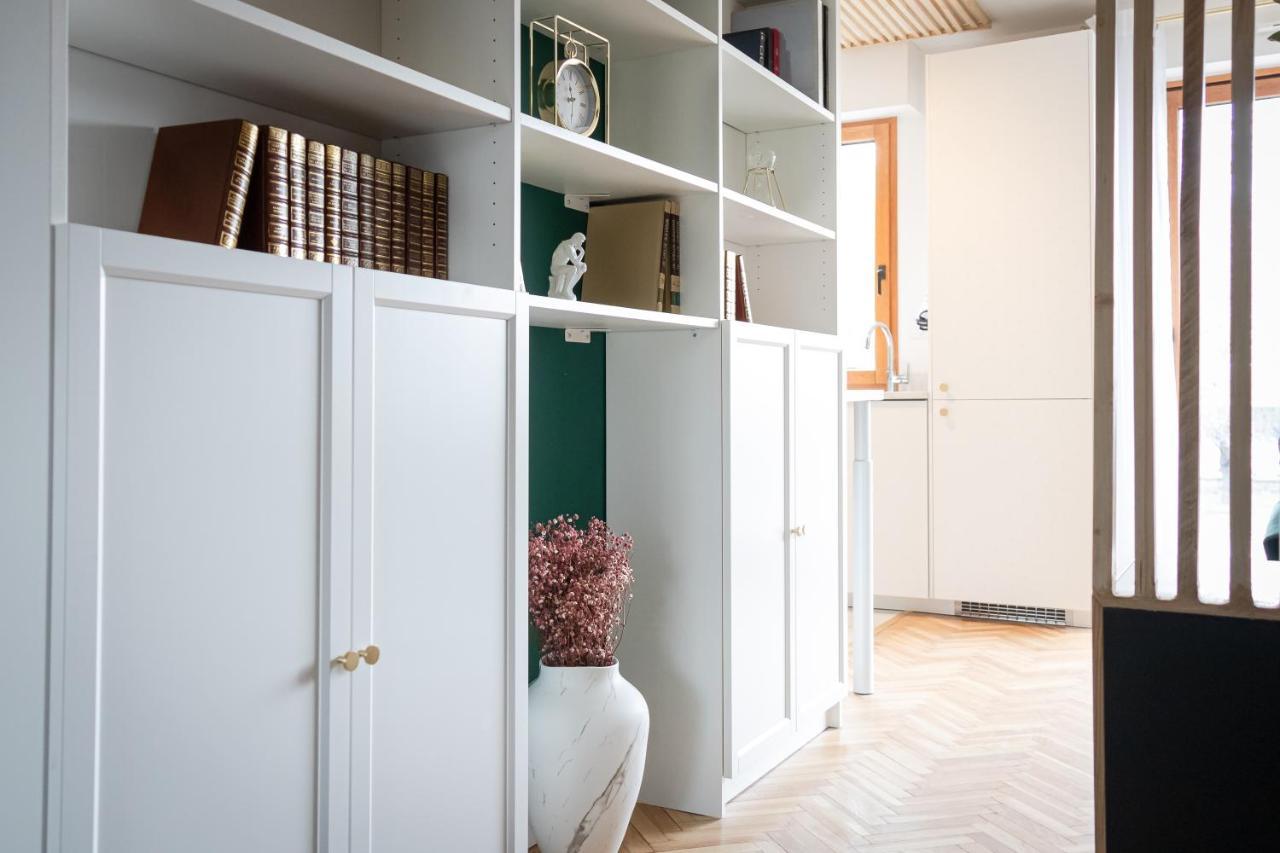 The Green Home - Quiet And Fully Equipped High-End Studio With Parking Courcouronnes Bagian luar foto